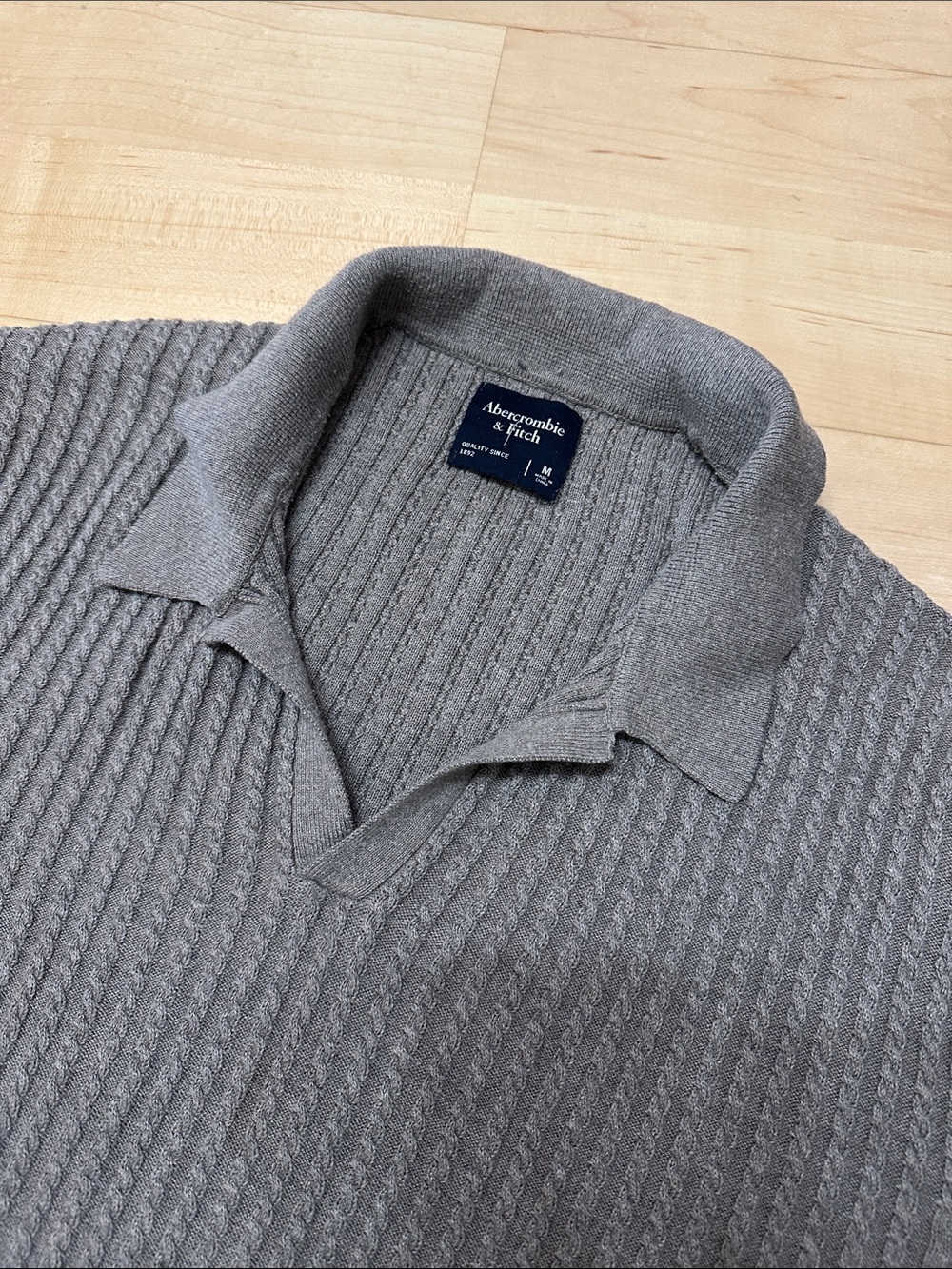 Men's Taupe (Gray/Brown) Cable Knit Polo Shirt - Classic Short Sleeve